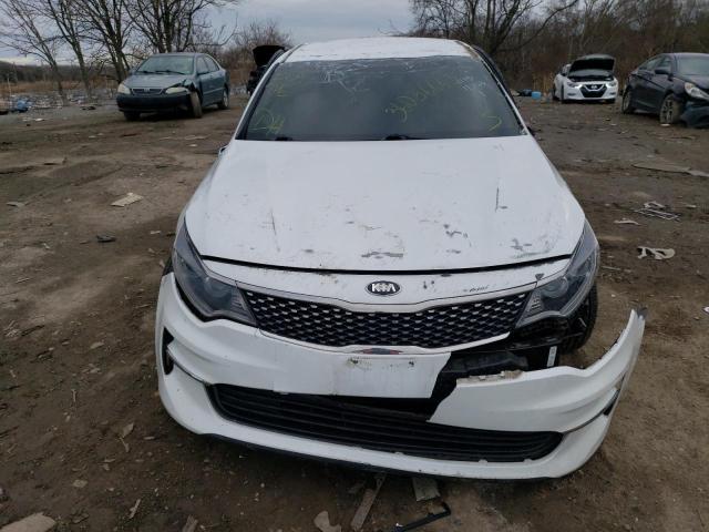 Photo 5 from auction – 2017 KIA OPTIMA EX with VIN 5XXGU4L35HG121598