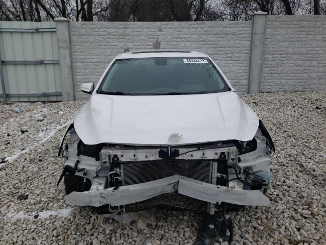 Photo 5 from auction – 2015 CHEVROLET MALIBU 1LT with VIN 1G11C5SL8FF253632