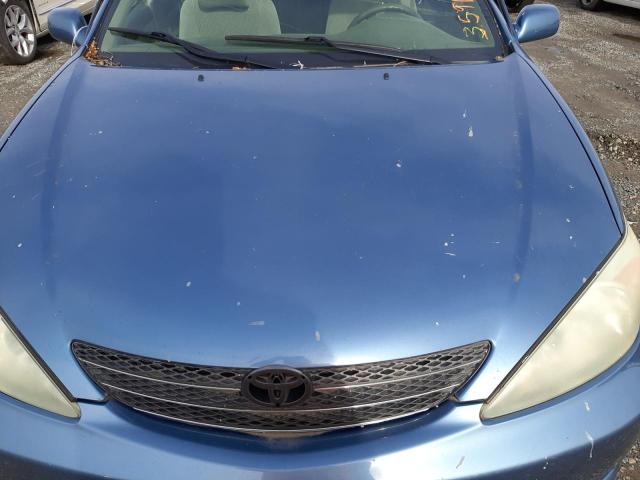 Photo 11 from auction – 2003 TOYOTA CAMRY LE with VIN 4T1BE32K23U749708