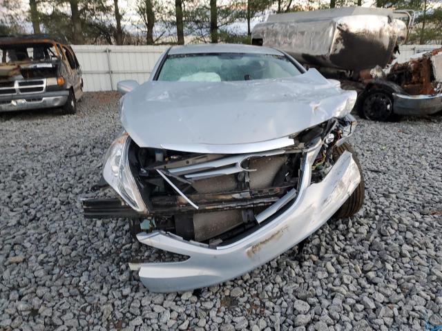 Photo 11 from auction – 2014 HYUNDAI SONATA GLS with VIN 5NPEB4AC3EH899897