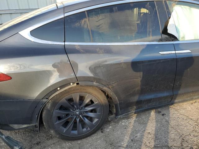 Photo 10 from auction – 2018 TESLA MODEL X with VIN 5YJXCBE21JF123479