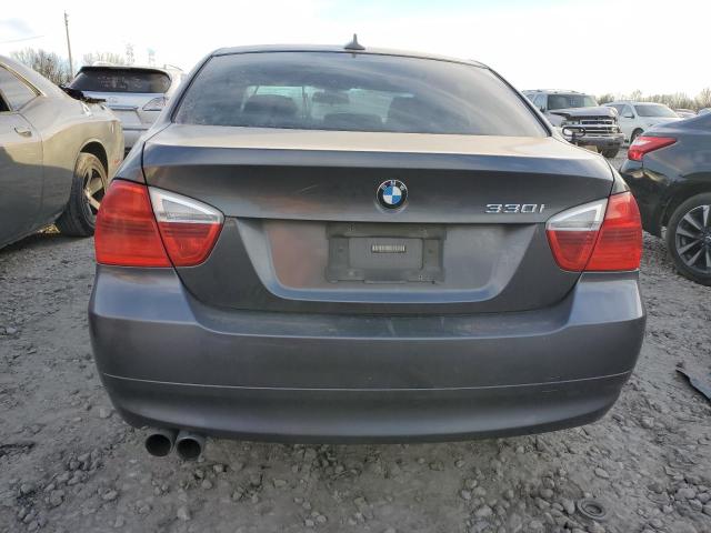 Photo 6 from auction – 2006 BMW 330 I with VIN WBAVB33536KR72209