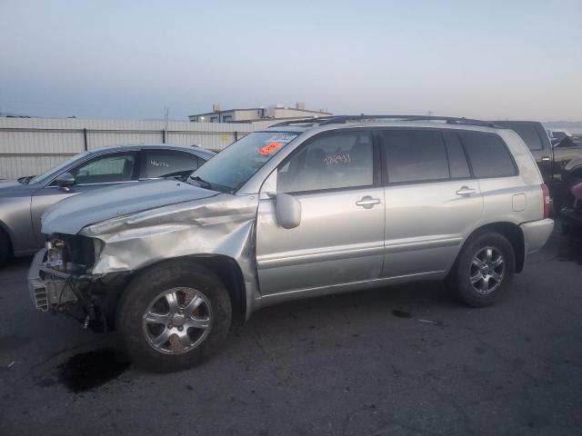 TOYOTA HIGHLANDER 2004 with VIN JTEGP21A940010427 - Photo from auction