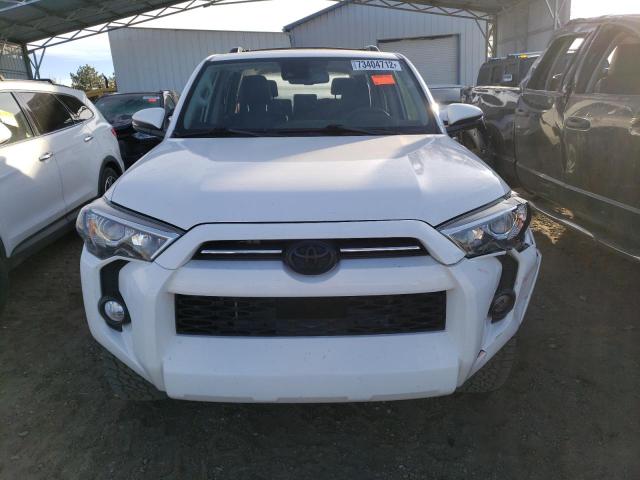 Photo 5 from auction – 2020 TOYOTA 4RUNNER SR with VIN JTEBU5JR4L5745344