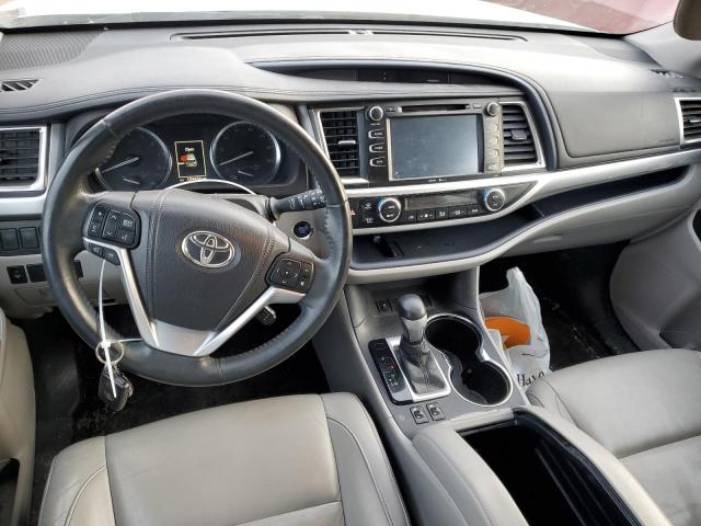 Photo 8 from auction – 2015 TOYOTA HIGHLANDER with VIN 5TDKKRFH9FS056853