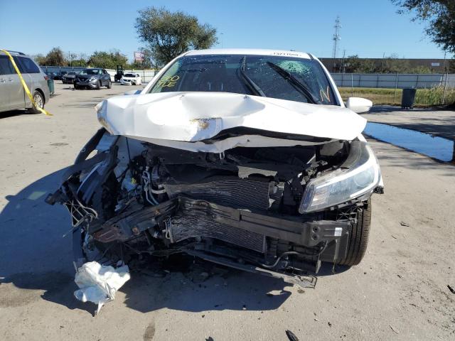Photo 5 from auction – 2017 KIA FORTE LX with VIN 3KPFK4A77HE073859