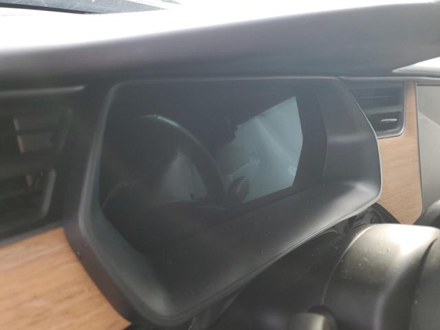 Photo 9 from auction – 2019 TESLA MODEL X with VIN 5YJXCAE27KF184489