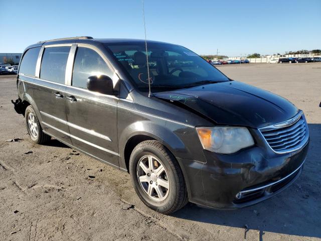 Photo 4 from auction – 2013 CHRYSLER TOWN & COU with VIN 2C4RC1BG8DR554820