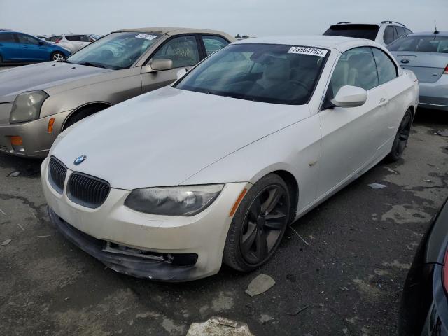 BMW 328 I SULE 2011 with VIN WBADW7C58BE543972 - Photo from auction
