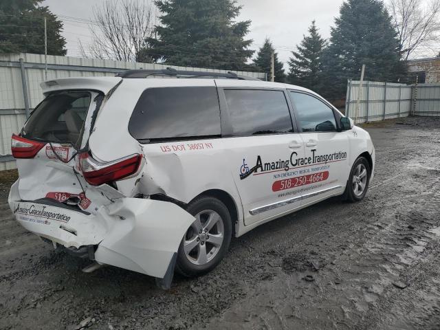 Photo 3 from auction – 2015 TOYOTA SIENNA LE with VIN 5TDKK3DC8FS551890