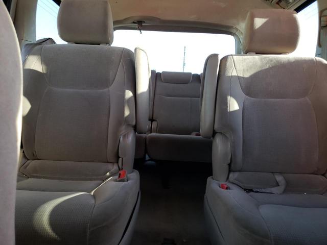 Photo 10 from auction – 2004 TOYOTA SIENNA CE with VIN 5TDZA23C24S155089
