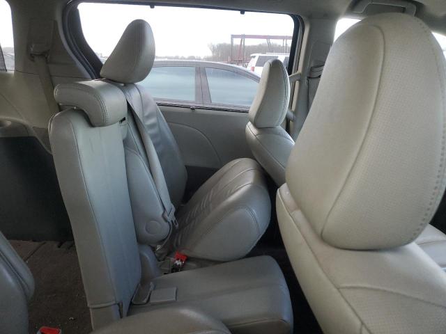 Photo 11 from auction – 2014 TOYOTA SIENNA XLE with VIN 5TDYK3DC5ES455725
