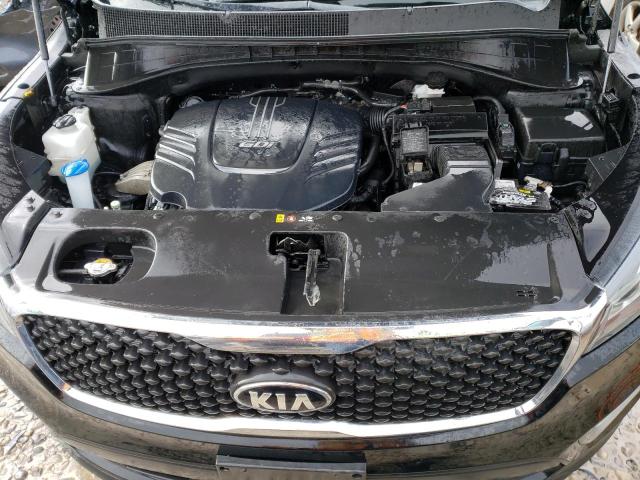Photo 12 from auction – 2017 KIA SORENTO LX with VIN 5XYPGDA55HG218596