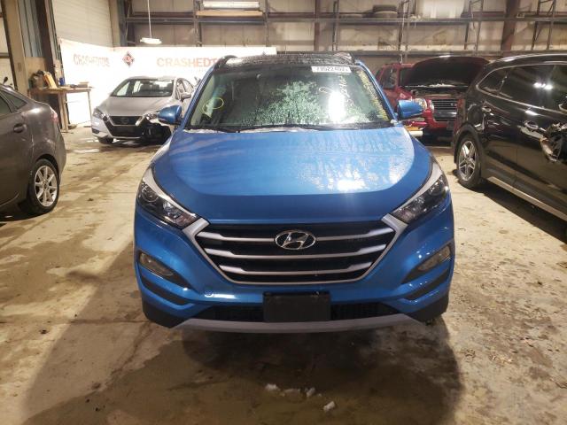Photo 5 from auction – 2017 HYUNDAI TUCSON LIM with VIN KM8J3CA29HU549922