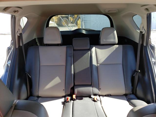 Photo 10 from auction – 2015 TOYOTA RAV4 LIMIT with VIN 2T3YFREV5FW159515