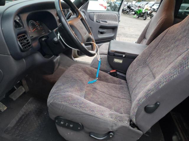 Photo 7 from auction – 2000 DODGE RAM 1500 with VIN 1B7HC16ZXYS571114
