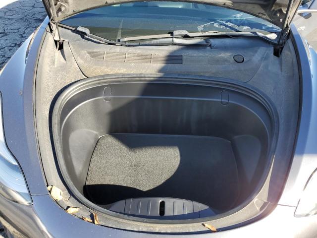 Photo 11 from auction – 2018 TESLA MODEL 3 with VIN 5YJ3E1EB6JF128700