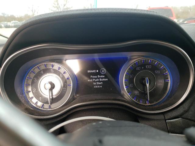 Photo 9 from auction – 2017 CHRYSLER 300 LIMITE with VIN 2C3CCAAG9HH565400