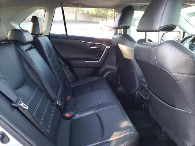 Photo 11 from auction – 2020 TOYOTA RAV4 LIMIT with VIN JTMDWRFV8LD549899