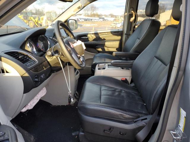 Photo 7 from auction – 2015 CHRYSLER TOWN & COU with VIN 2C4RC1BG5FR590094
