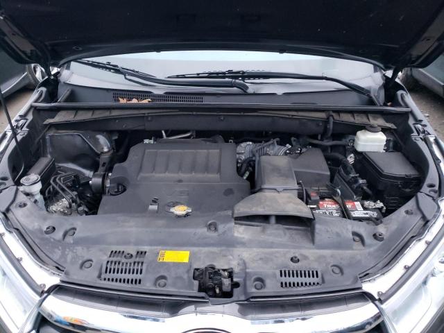 Zdjęcie 12 z aukcji – 2015 TOYOTA HIGHLANDER z VIN 5TDJKRFHXFS126145