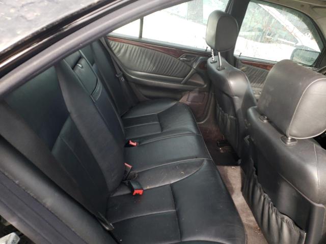 Photo 10 from auction – 1999 MERCEDES-BENZ E 320 4MAT with VIN WDBJF82H5XX024461