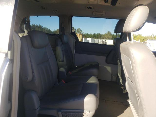 Photo 11 from auction – 2008 CHRYSLER TOWN & COU with VIN 2A8HR54P28R823939