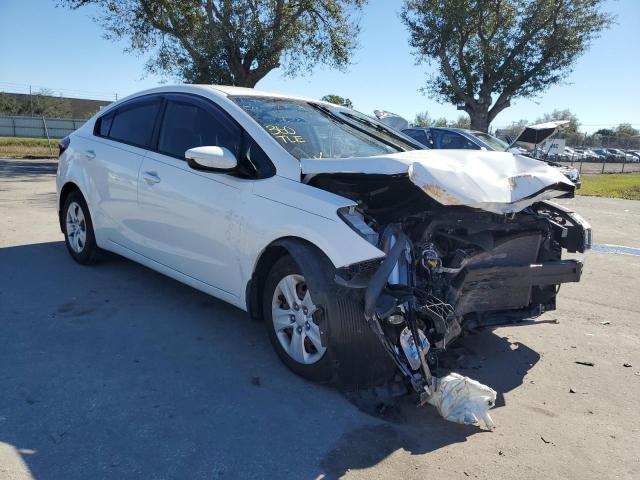 Photo 4 from auction – 2017 KIA FORTE LX with VIN 3KPFK4A77HE073859