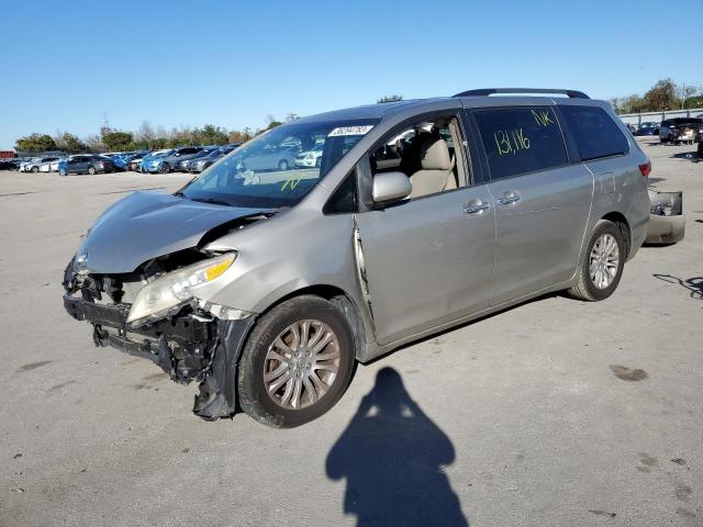 Photo 1 from auction – 2016 TOYOTA SIENNA XLE with VIN 5TDYK3DC6GS741392