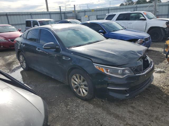 Photo 4 from auction – 2016 KIA OPTIMA EX with VIN 5XXGU4L35GG055911