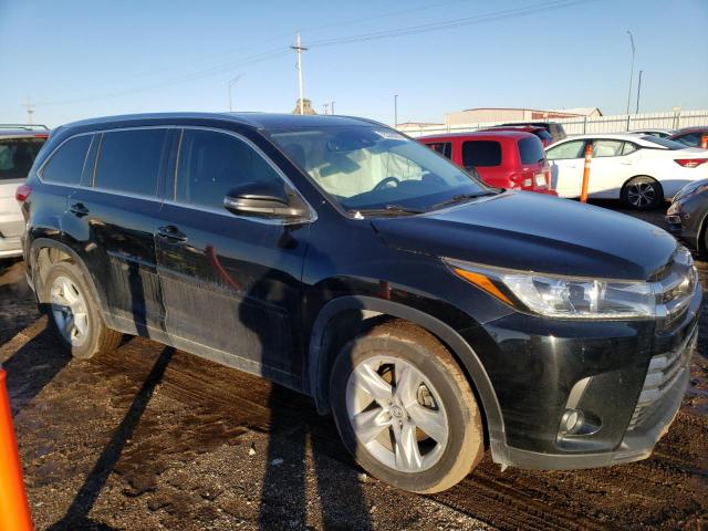 Photo 4 from auction – 2017 TOYOTA HIGHLANDER with VIN 5TDDZRFH5HS377456