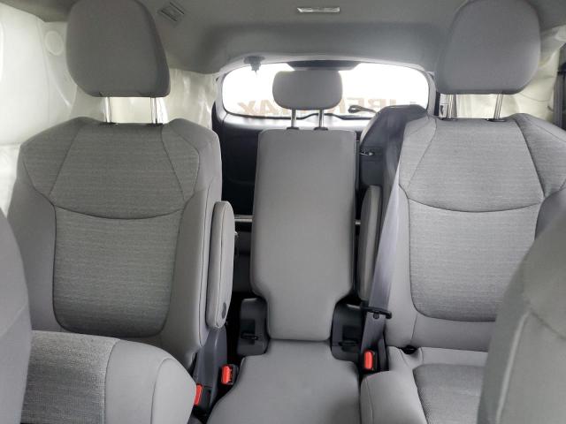 Photo 10 from auction – 2021 TOYOTA SIENNA LE with VIN 5TDKSKFC7MS030339