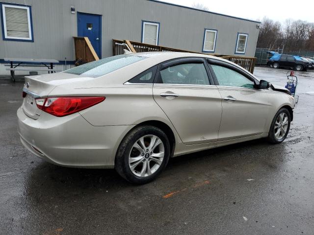 Photo 3 from auction – 2011 HYUNDAI SONATA SE with VIN 5NPEC4ACXBH041237