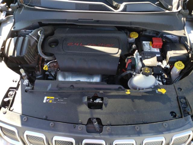 Фото 11 с аукциона – 2022 JEEP COMPASS LA с VIN 3C4NJDBB0NT116477