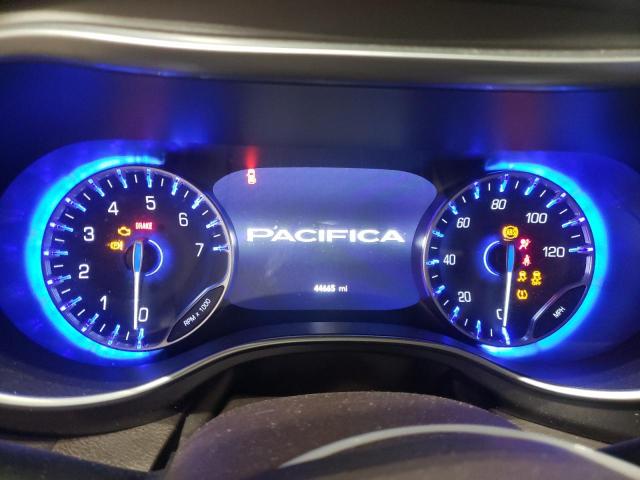 Photo 9 from auction – 2018 CHRYSLER PACIFICA T with VIN 2C4RC1EG7JR122355