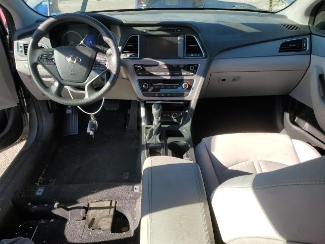 Photo 8 from auction – 2017 HYUNDAI SONATA SE with VIN 5NPE24AF0HH574798
