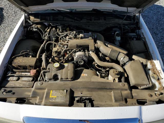 Photo 11 from auction – 2003 MERCURY GRAND MARQ with VIN 2MEFM74W23X606538