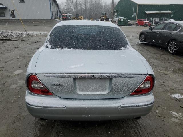 Photo 6 from auction – 2007 JAGUAR XJ8 L with VIN SAJWA79B37SH18097
