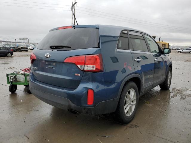 Photo 3 from auction – 2015 KIA SORENTO LX with VIN 5XYKTCA67FG553316