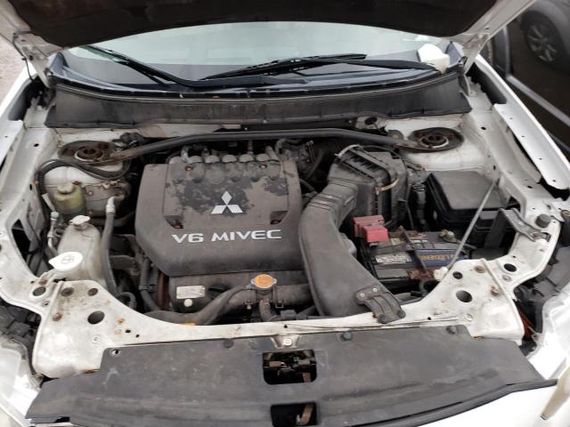 Photo 11 from auction – 2011 MITSUBISHI OUTLANDER with VIN JA4JT5AX2BU014542