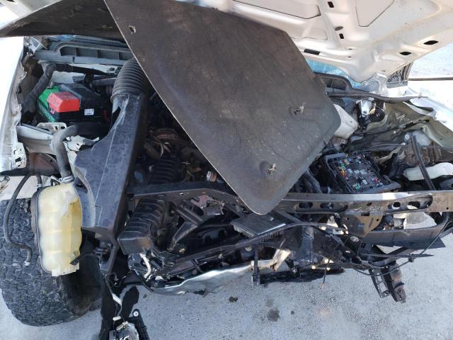 Photo 11 from auction – 2016 CHEVROLET SILVERADO with VIN 3GCUKREC3GG168370