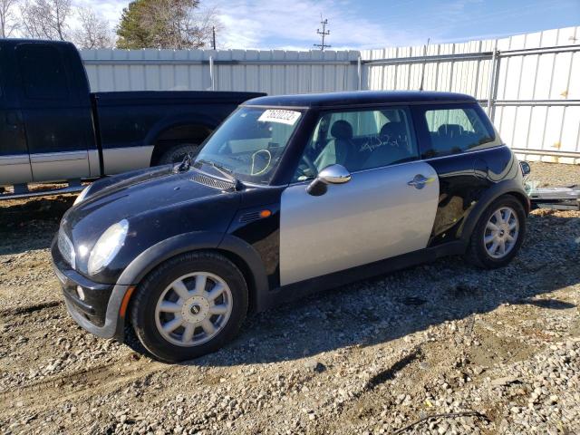 MINI COOPER 2004 with VIN WMWRC33434TJ59370 - Photo from auction