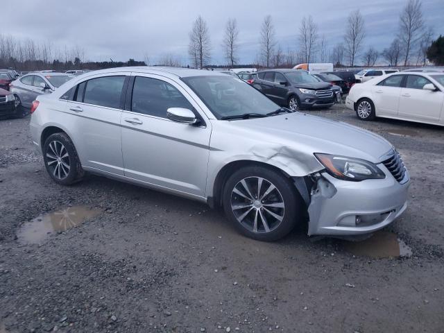 Photo 4 from auction – 2012 CHRYSLER 200 TOURIN with VIN 1C3CCBBG0CN276975