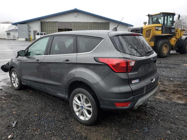 Photo 2 from auction – 2019 FORD ESCAPE SE with VIN 1FMCU9GD8KUB91009