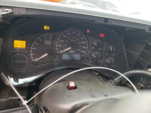 Photo 9 from auction – 2002 CHEVROLET SILVERADO with VIN 1GCEC14W72Z223779