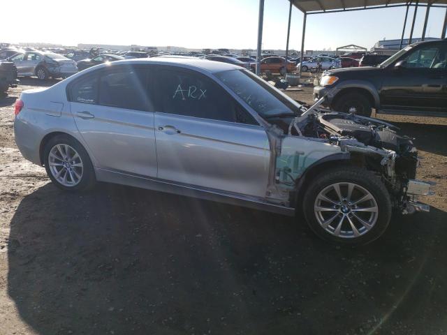 Photo 4 from auction – 2017 BMW 320 I with VIN WBA8E1G51HNU14413