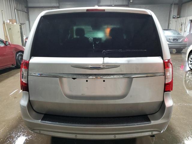 Photo 6 from auction – 2011 CHRYSLER TOWN & COU with VIN 2A4RR8DG8BR780447