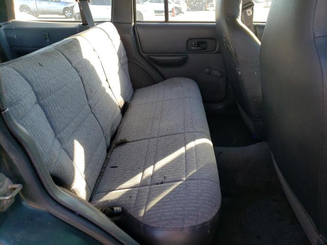 Photo 11 from auction – 2001 JEEP CHEROKEE S with VIN 1J4FT28S61L517283