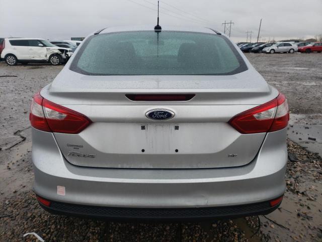 Photo 6 from auction – 2014 FORD FOCUS SE with VIN 1FADP3F26EL422096