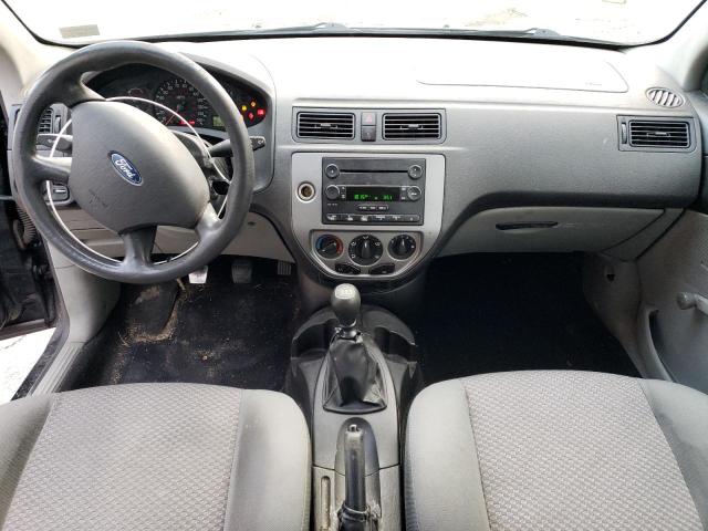 Photo 8 from auction – 2005 FORD FOCUS ZX5 with VIN 3FAFP37N05R123027